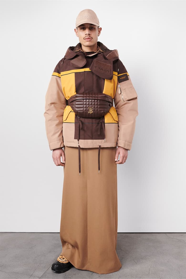 RICARDO TISCI CHAMPIONS CREATIVE FREEDOM WITH BURBERRY'S PRE-AW22